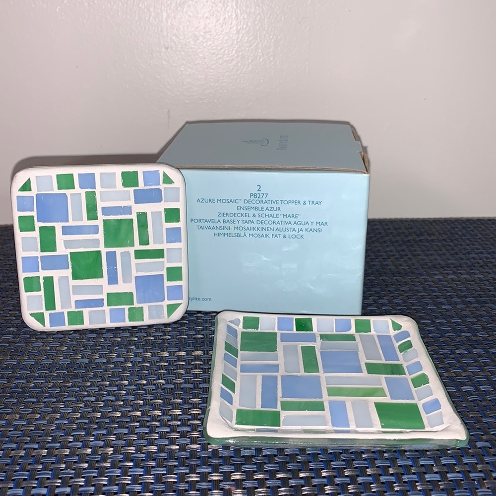 PartyLite Azure Mosaic Decorative Topper& Tray P8277
